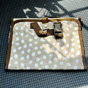 Thirty-One Timeless Beauty Bag